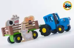 Синий трактор с прицепом и животными